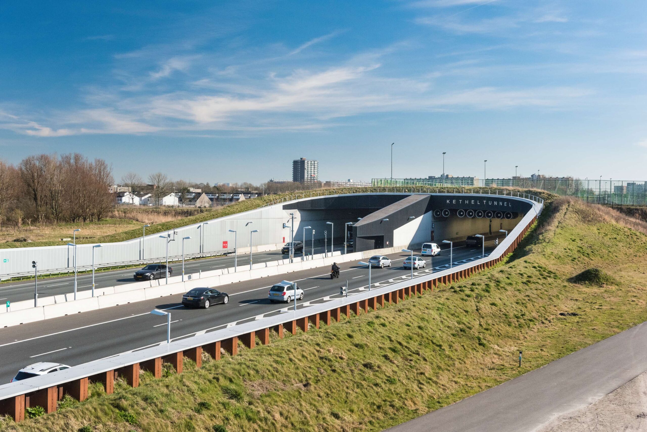 Totstandkoming en toepassing van de Landelijke Tunnelstandaard (Rijkswaterstaat)